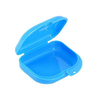 Plastik berwarna-warni Custom Orthodontic UV Retainer Case Box Plastic Denture Storage Box Dental Retainer Case
